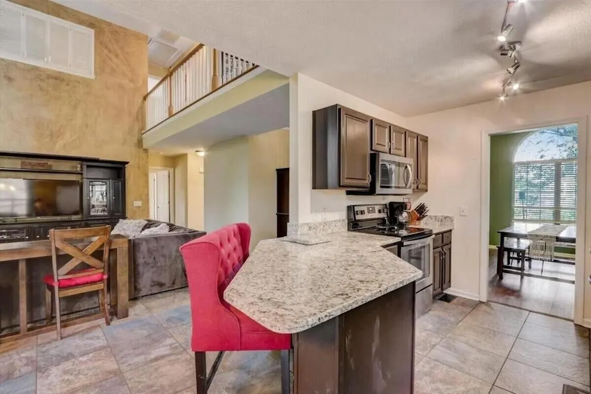 4 Bedroom Nashville Corporate Rental Holiday home
